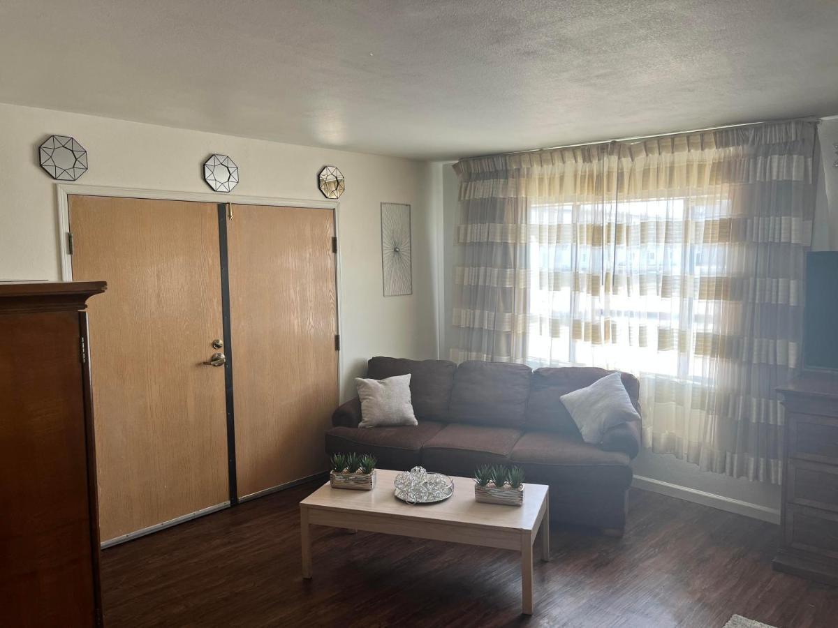 Ramada By Wyndham Anchorage Hotel Luaran gambar